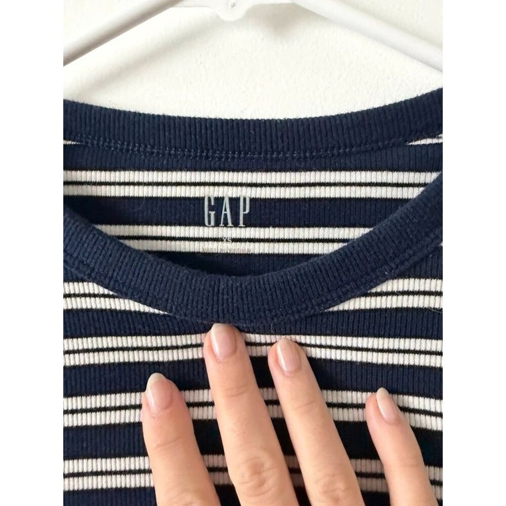 Gap Striped Ribbed Tee - Picture 2 of 2